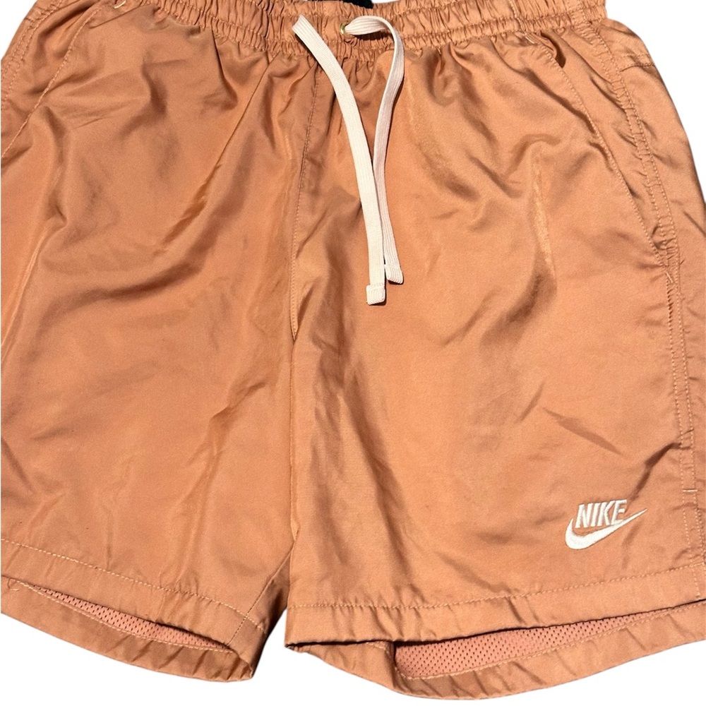 Nike Men's Peach Athletic Shorts